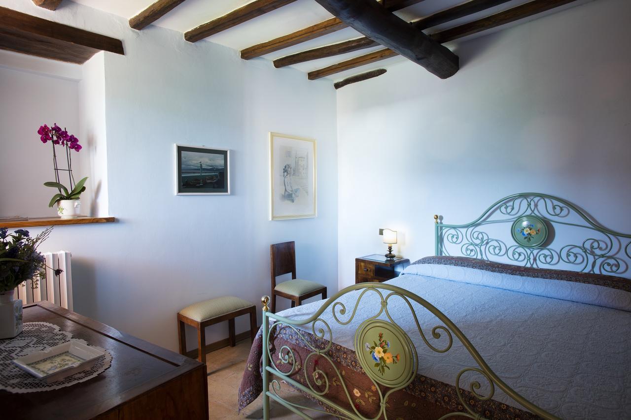 Albergo Villa Cristina สโปเลโต ภายนอก รูปภาพ